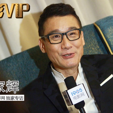 调教室虐调教h打开腿夹乳夹